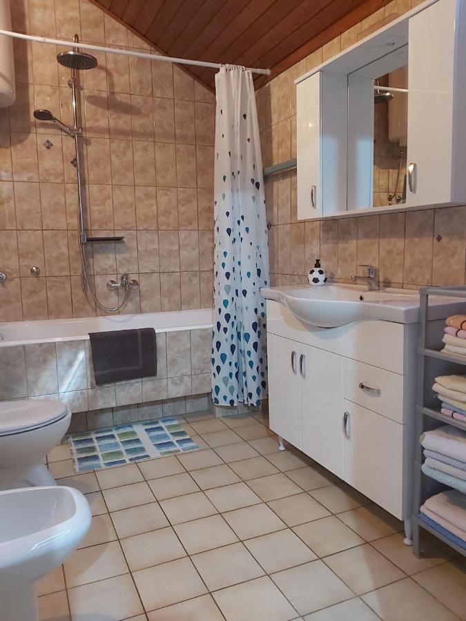 Apartments Drazen Crikvenica Eksteriør bilde
