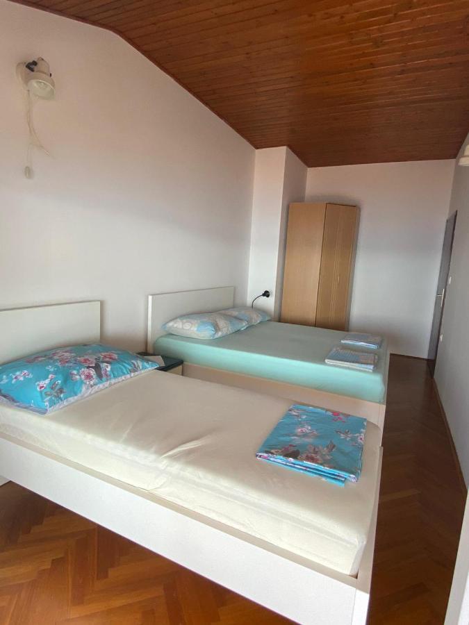 Apartments Drazen Crikvenica Eksteriør bilde
