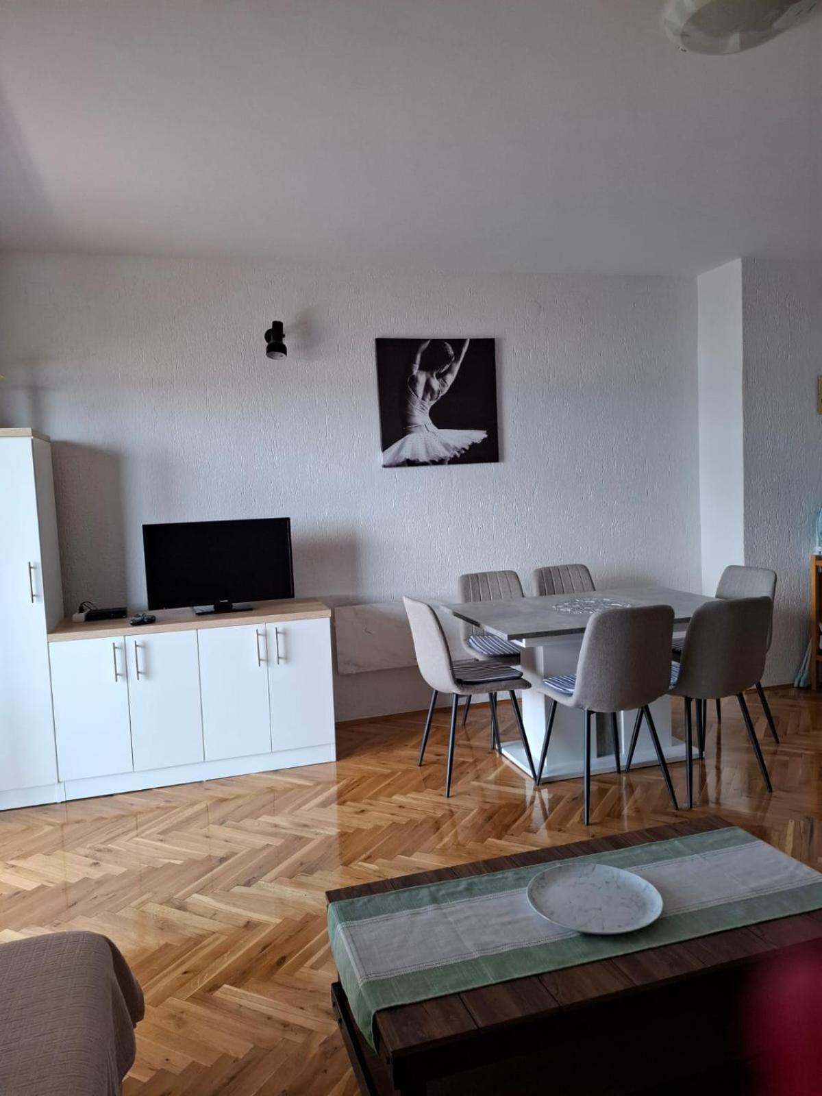 Apartments Drazen Crikvenica Eksteriør bilde