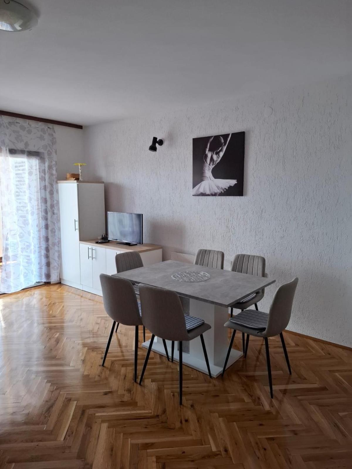 Apartments Drazen Crikvenica Eksteriør bilde