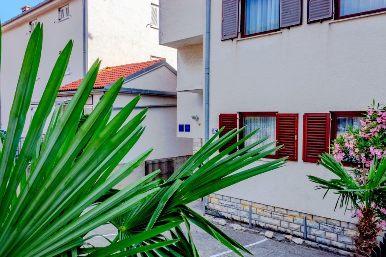 Apartments Drazen Crikvenica Eksteriør bilde
